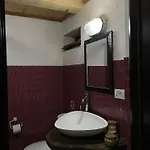 Casa Shprese - Wooden Appartamento Tirana