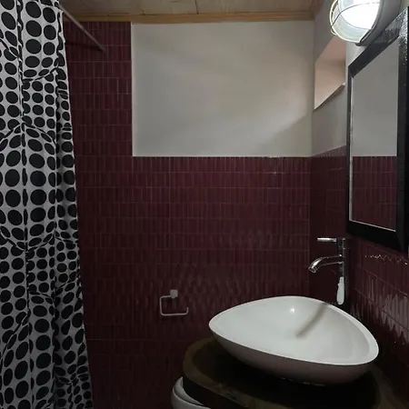 Casa Shprese - Wooden Apartmán Tirana