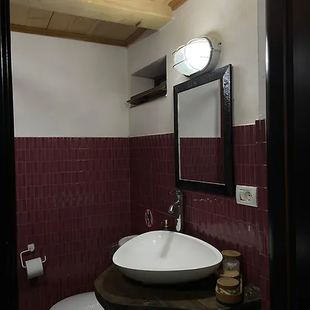 Casa Shprese - Wooden Apartmán Tirana