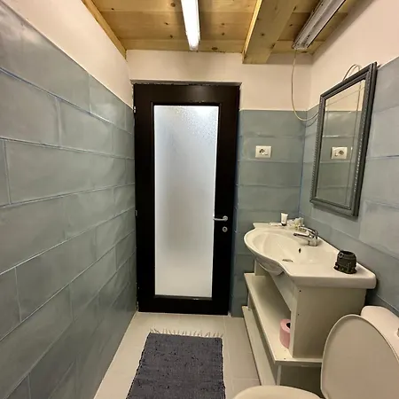 Casa Shprese - Wooden Apartmán *
