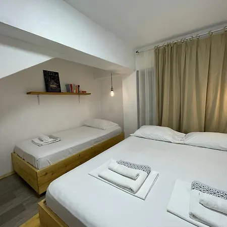 Casa Shprese - Wooden