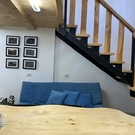 Casa Shprese - Wooden Tirana