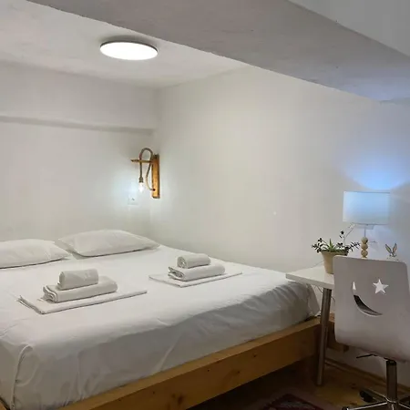 Casa Shprese - Wooden Appartement *