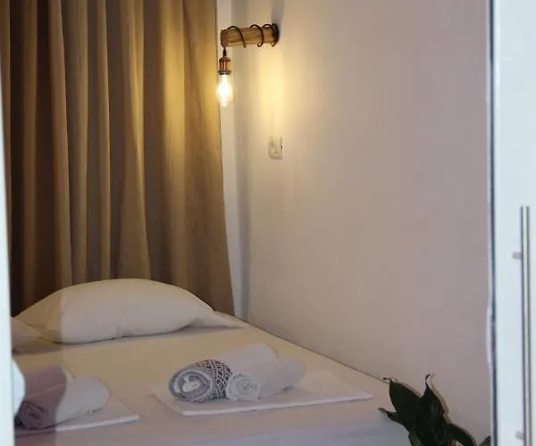 Casa Shprese - Wooden * Tirana